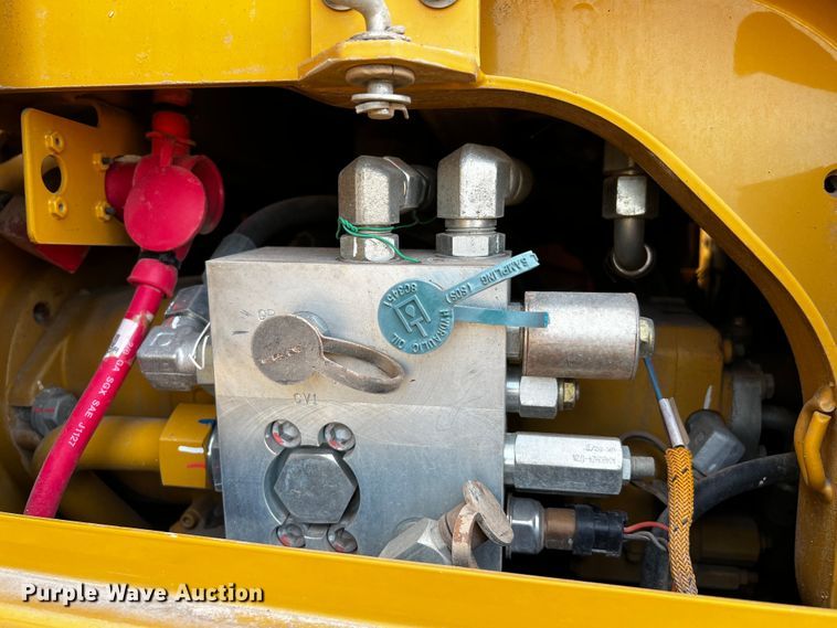 image for item DQ1932 2012 Caterpillar 140M2 VHP Plus  motor grader