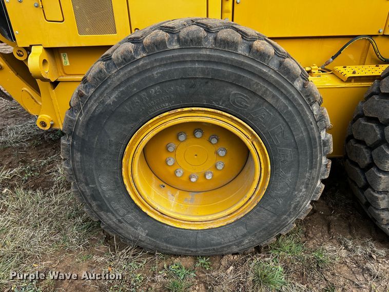 image for item DQ1932 2012 Caterpillar 140M2 VHP Plus  motor grader