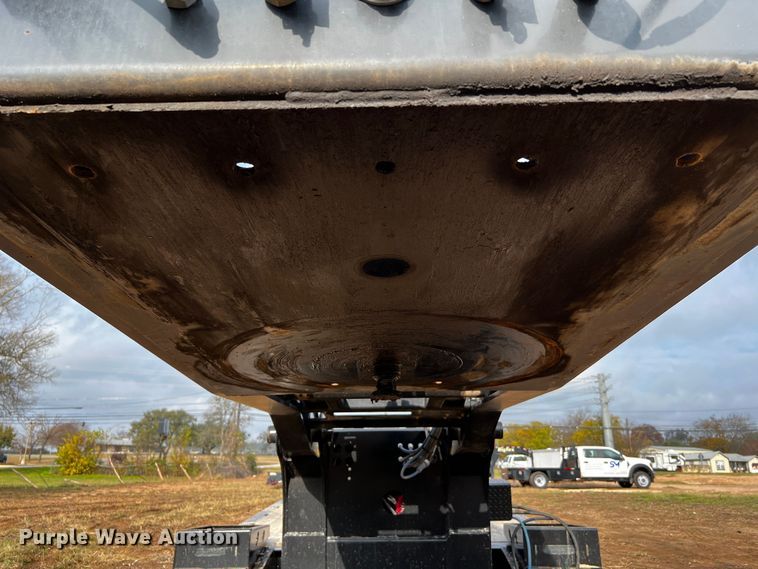 image for item DQ1934 2019 XL Specialized Trailers XL100 HDG  lowboy equipment trailer