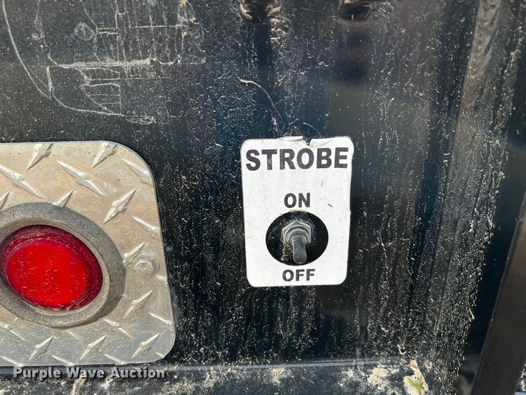 image for item DQ1934 2019 XL Specialized Trailers XL100 HDG  lowboy equipment trailer