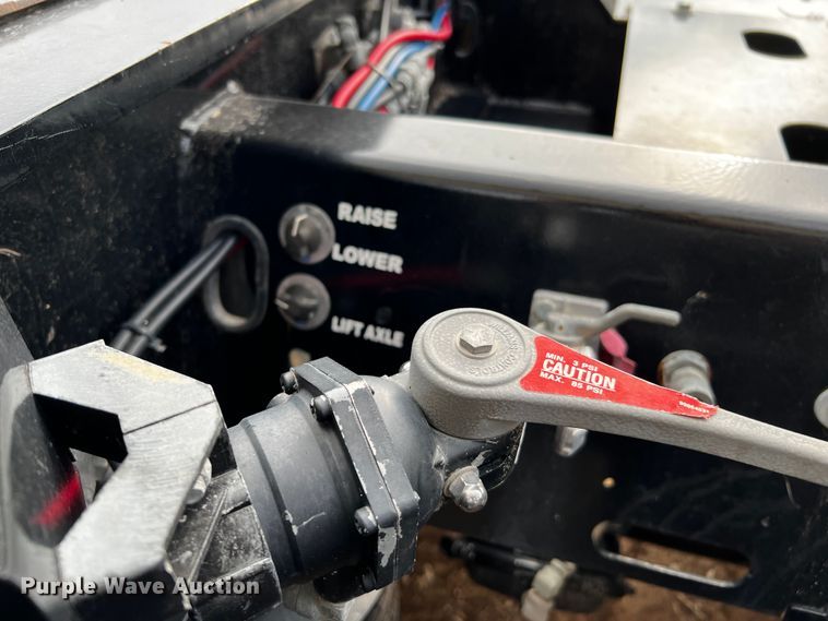 image for item DQ1934 2019 XL Specialized Trailers XL100 HDG  lowboy equipment trailer