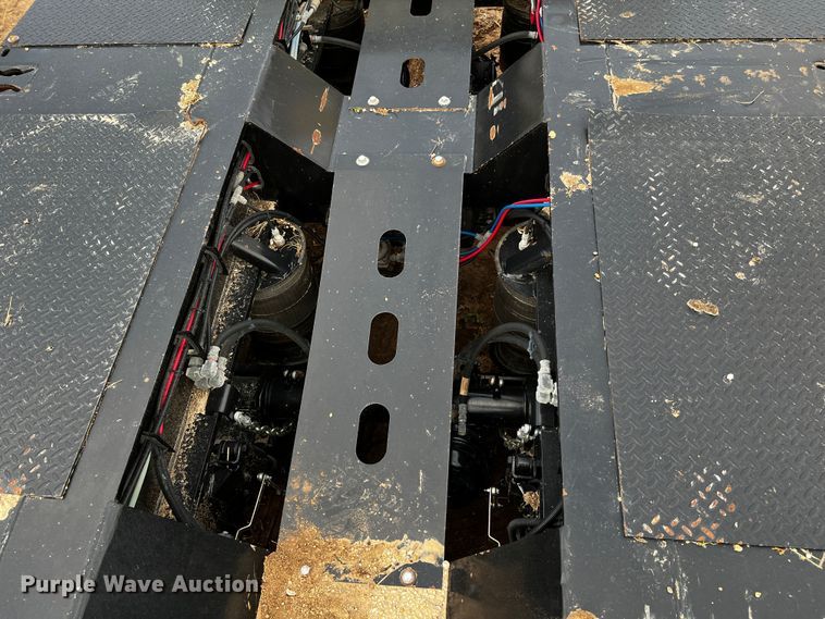 image for item DQ1934 2019 XL Specialized Trailers XL100 HDG  lowboy equipment trailer