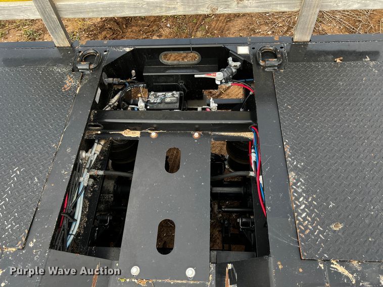 image for item DQ1934 2019 XL Specialized Trailers XL100 HDG  lowboy equipment trailer