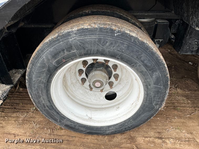 image for item DQ1934 2019 XL Specialized Trailers XL100 HDG  lowboy equipment trailer