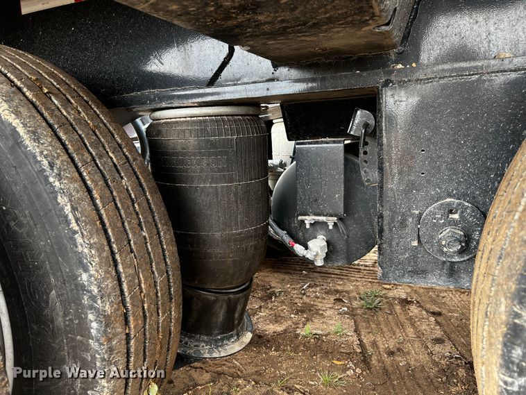 image for item DQ1934 2019 XL Specialized Trailers XL100 HDG  lowboy equipment trailer