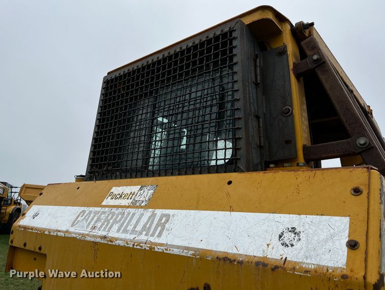 image for item DQ1940 2004 Caterpillar D6R XW Series II  dozer