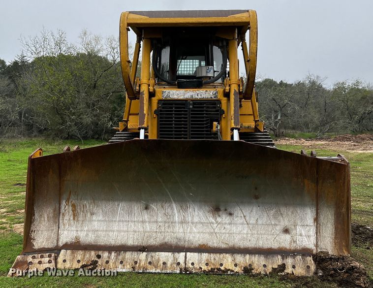 image for item DQ1941 2004 Caterpillar D6R XW Series II  dozer
