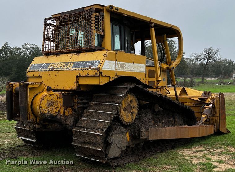 image for item DQ1941 2004 Caterpillar D6R XW Series II  dozer