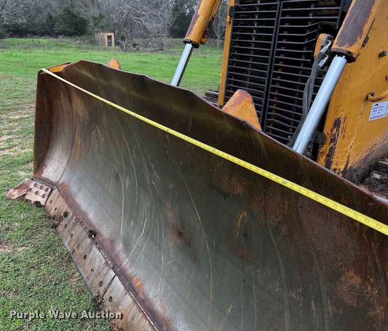 image for item DQ1941 2004 Caterpillar D6R XW Series II  dozer