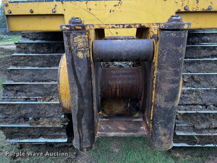 image for item DQ1941 2004 Caterpillar D6R XW Series II  dozer