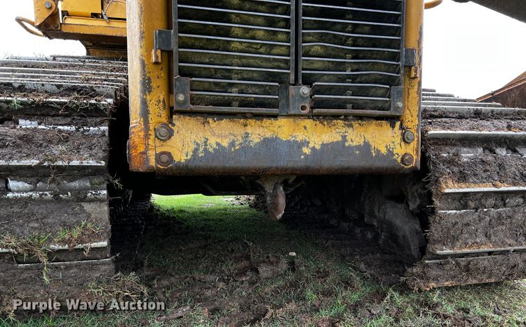 image for item DQ1941 2004 Caterpillar D6R XW Series II  dozer