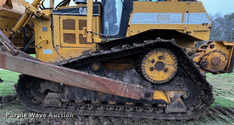 image for item DQ1941 2004 Caterpillar D6R XW Series II  dozer