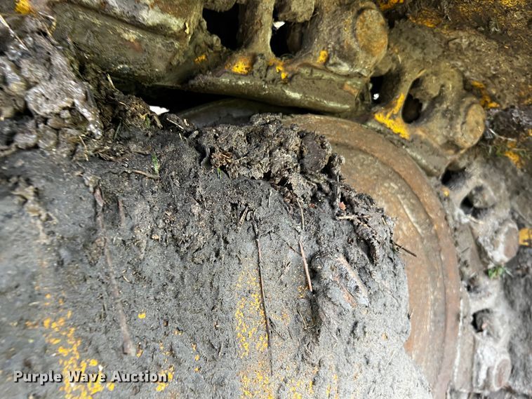 image for item DQ1941 2004 Caterpillar D6R XW Series II  dozer