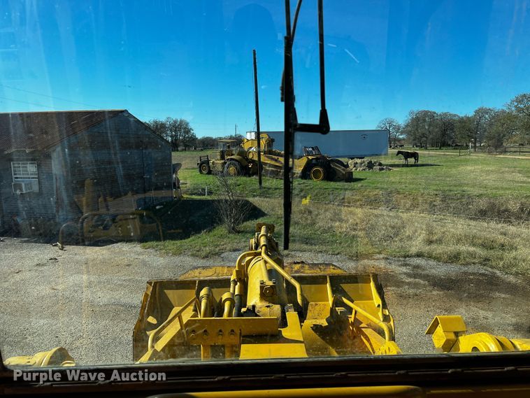 image for item DQ1942 1998 Caterpillar 963B LGP  track loader