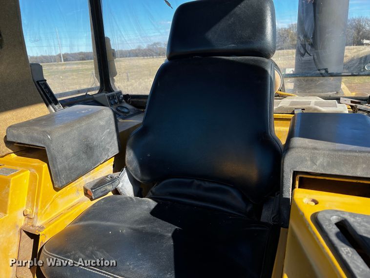 image for item DQ1942 1998 Caterpillar 963B LGP  track loader