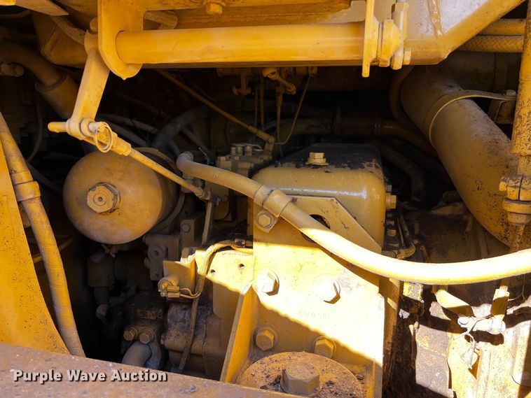 image for item DQ1942 1998 Caterpillar 963B LGP  track loader