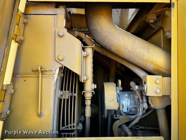 image for item DQ1942 1998 Caterpillar 963B LGP  track loader