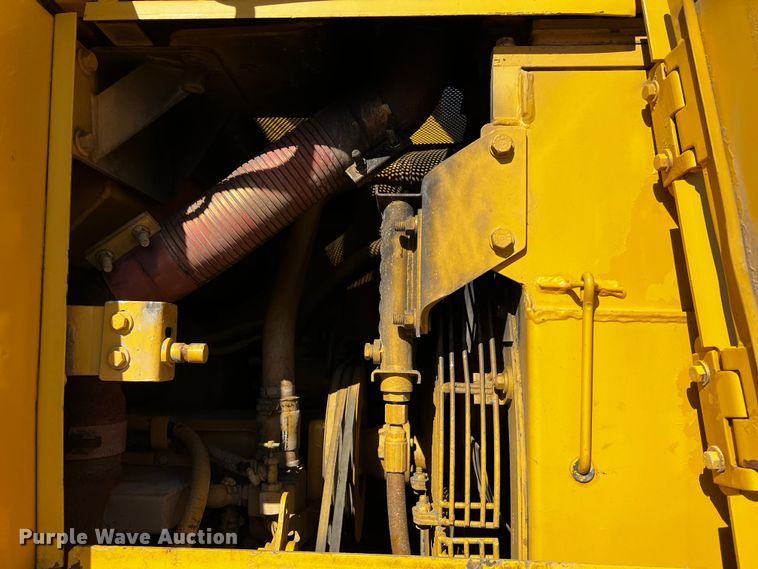 image for item DQ1942 1998 Caterpillar 963B LGP  track loader