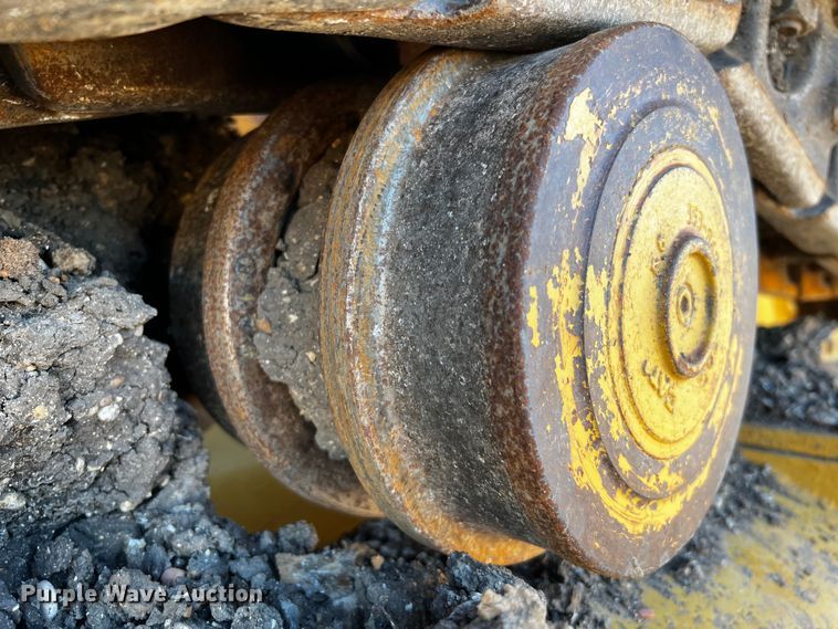 image for item DQ1942 1998 Caterpillar 963B LGP  track loader