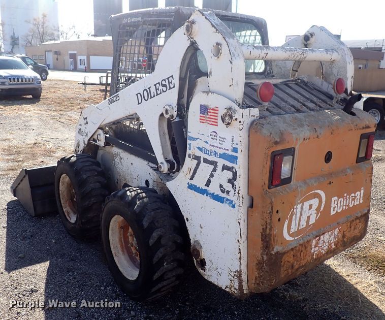 image for item DQ4955 Bobcat 773  skid steer loader