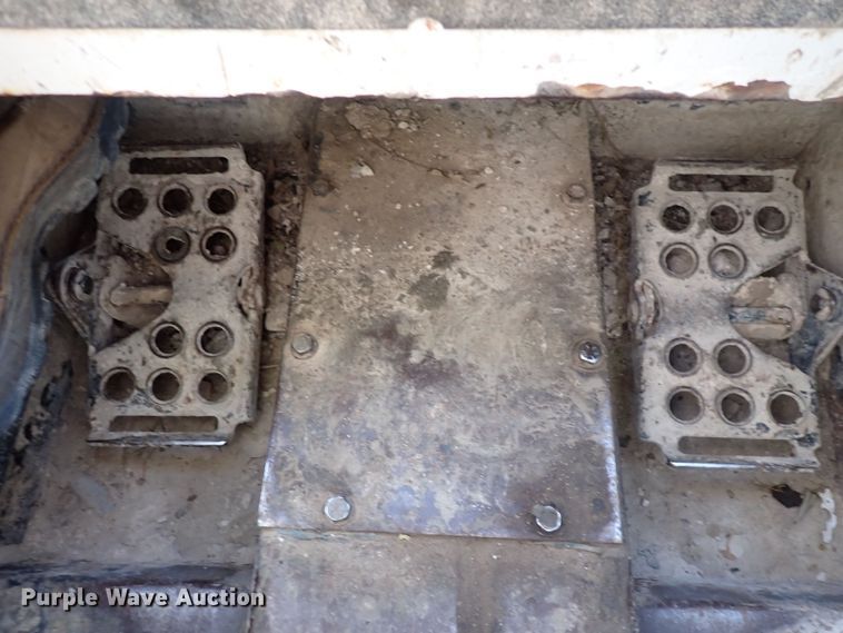 image for item DQ4955 Bobcat 773  skid steer loader