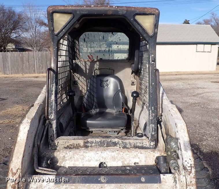 image for item DQ4955 Bobcat 773  skid steer loader