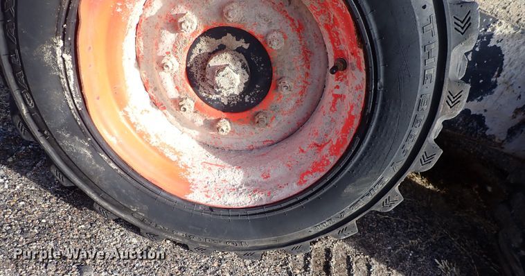 image for item DQ4955 Bobcat 773  skid steer loader