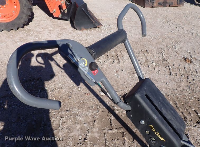 image for item DQ5009 Husqvarna CT36  power trowel