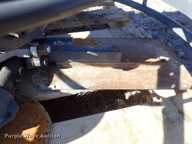 image for item DQ5009 Husqvarna CT36  power trowel