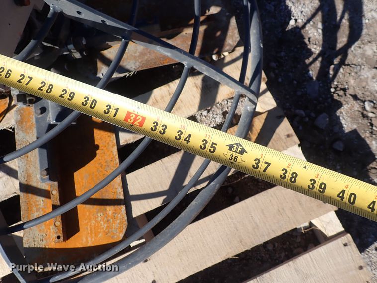 image for item DQ5009 Husqvarna CT36  power trowel