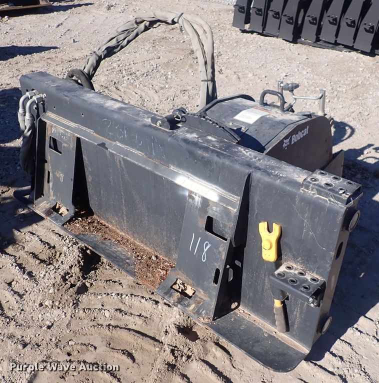 Bobcat skid steer cold planer in Wichita, KS | Item DQ5012 sold