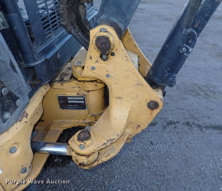 image for item DQ5016 2012 John Deere 35D  mini excavator