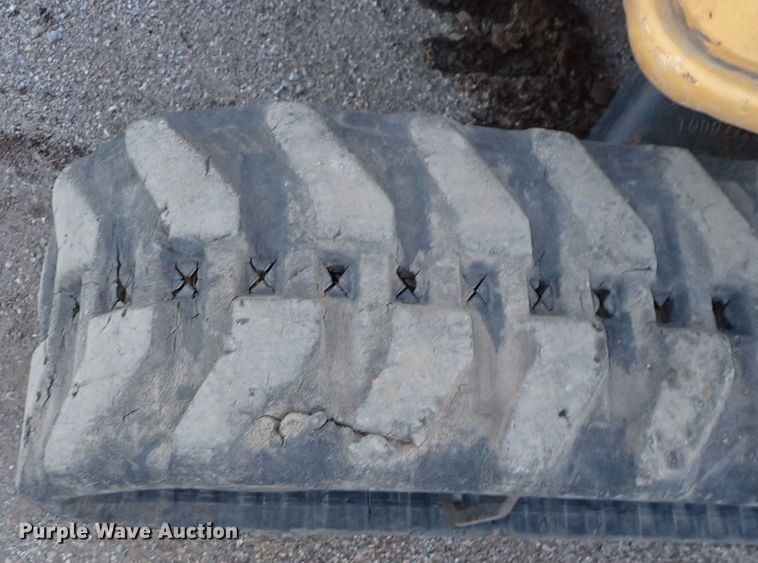 image for item DQ5016 2012 John Deere 35D  mini excavator