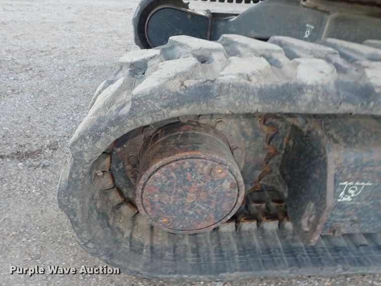 image for item DQ5016 2012 John Deere 35D  mini excavator