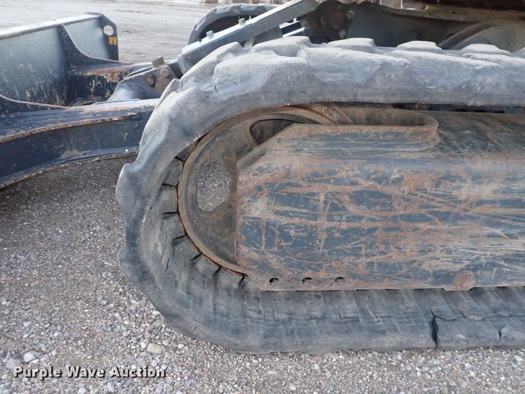 image for item DQ5016 2012 John Deere 35D  mini excavator