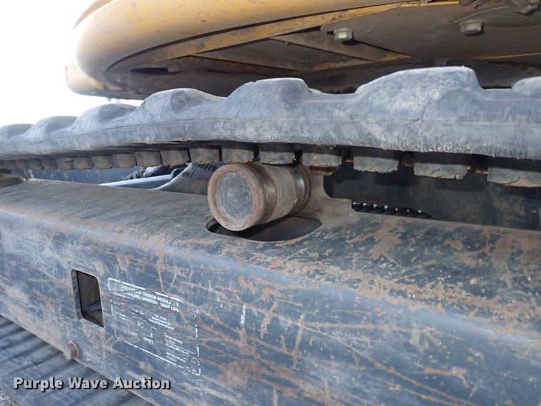 image for item DQ5016 2012 John Deere 35D  mini excavator