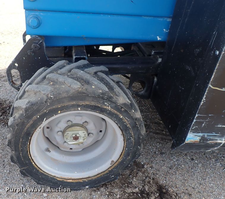 image for item DQ5020 2007 Genie GS-2668  scissor lift