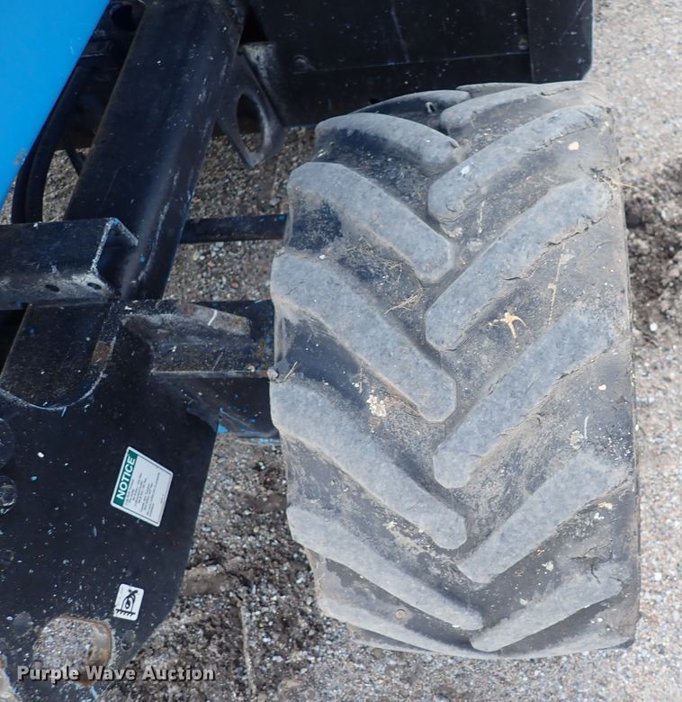 image for item DQ5020 2007 Genie GS-2668  scissor lift