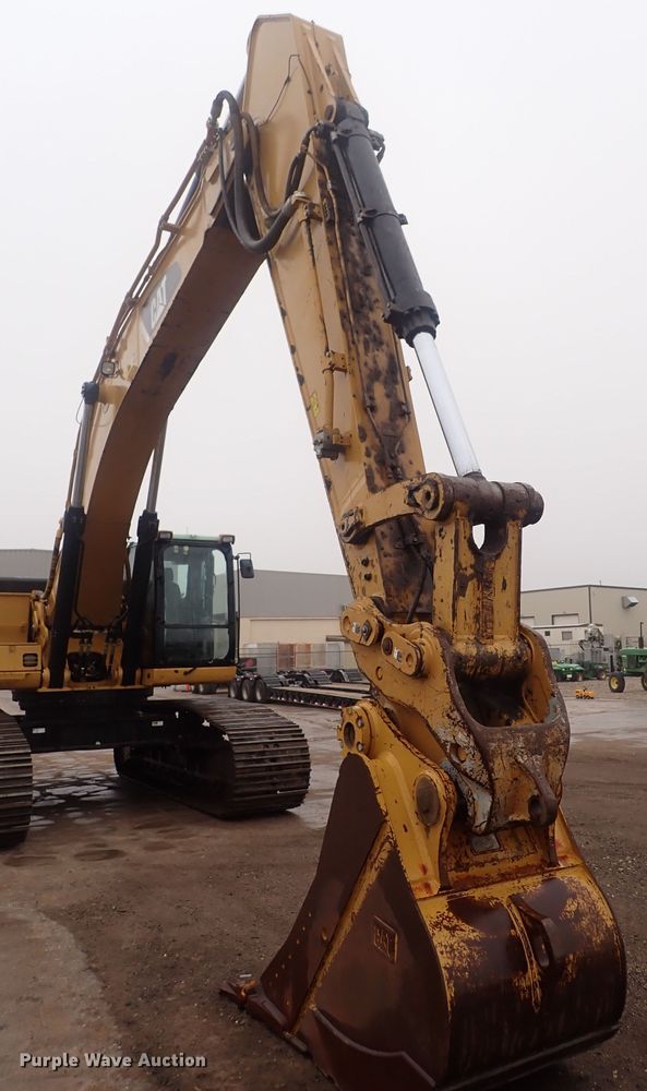 image for item DQ5031 2011 Caterpillar 345D L  excavator