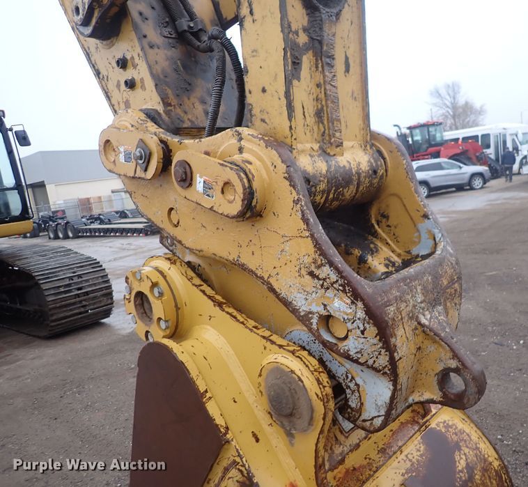 image for item DQ5031 2011 Caterpillar 345D L  excavator