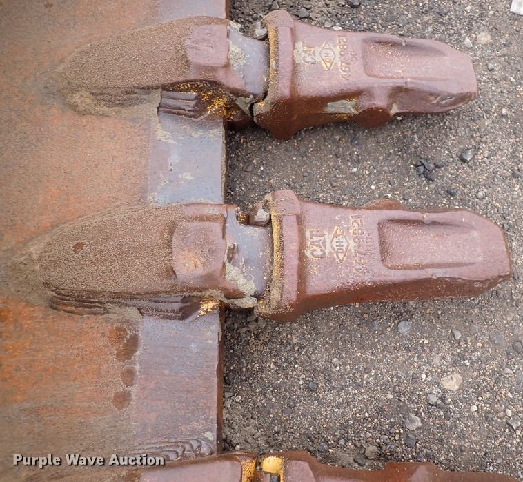 image for item DQ5031 2011 Caterpillar 345D L  excavator