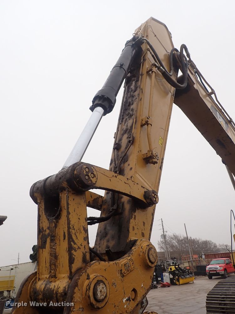 image for item DQ5031 2011 Caterpillar 345D L  excavator