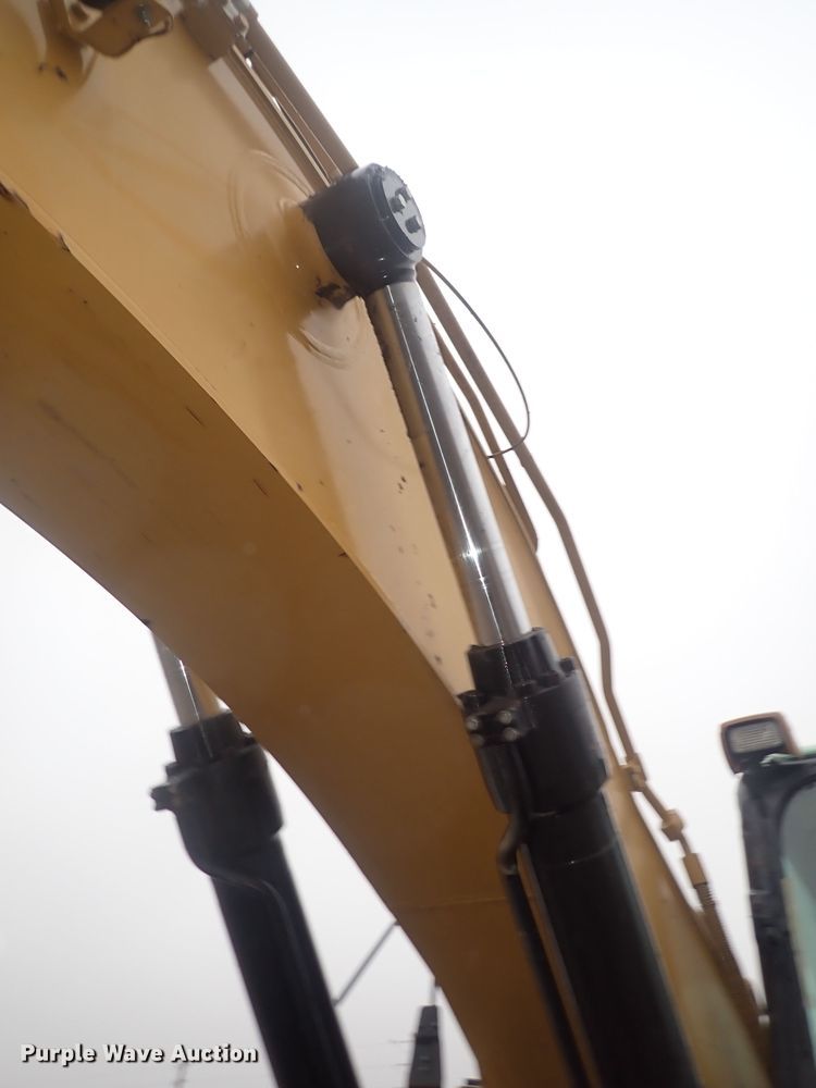 image for item DQ5031 2011 Caterpillar 345D L  excavator
