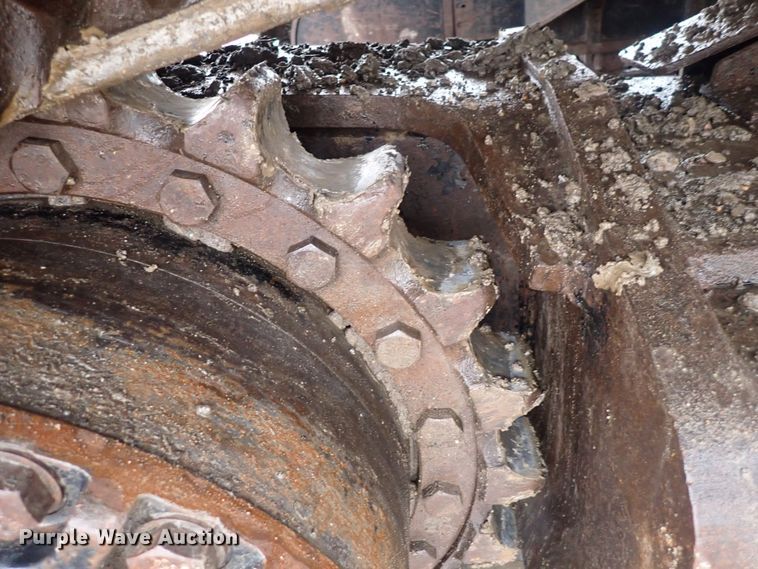 image for item DQ5031 2011 Caterpillar 345D L  excavator