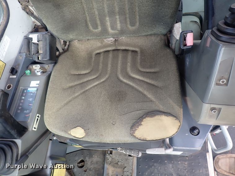 image for item DQ5042 2008 Takeuchi TB153FR  mini excavator