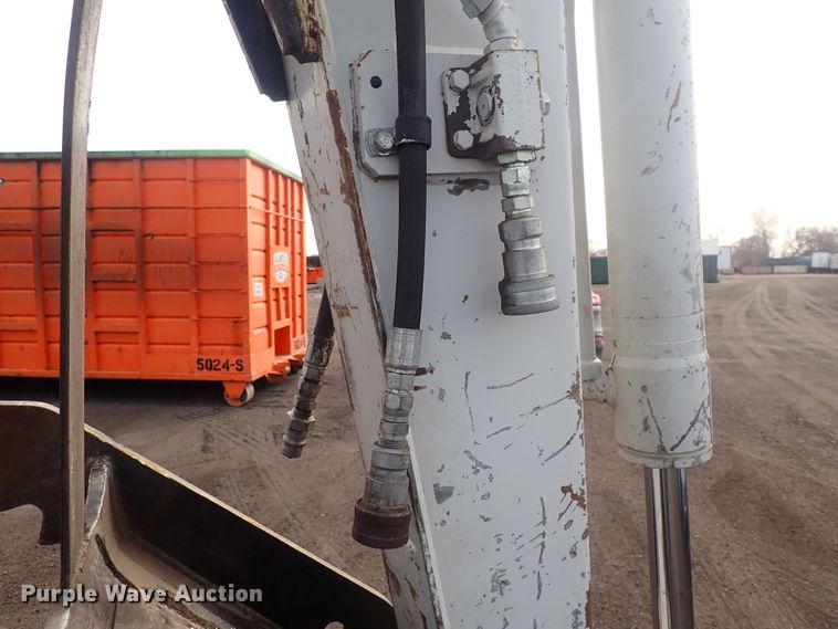 image for item DQ5042 2008 Takeuchi TB153FR  mini excavator