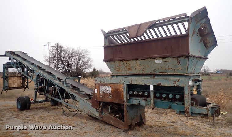 image for item DQ5047 Powerscreen MK2  screening plant