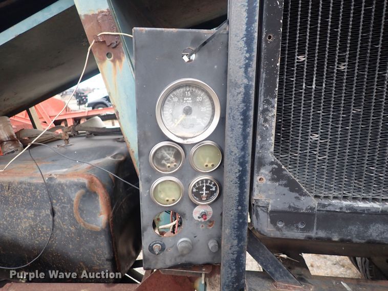 image for item DQ5047 Powerscreen MK2  screening plant