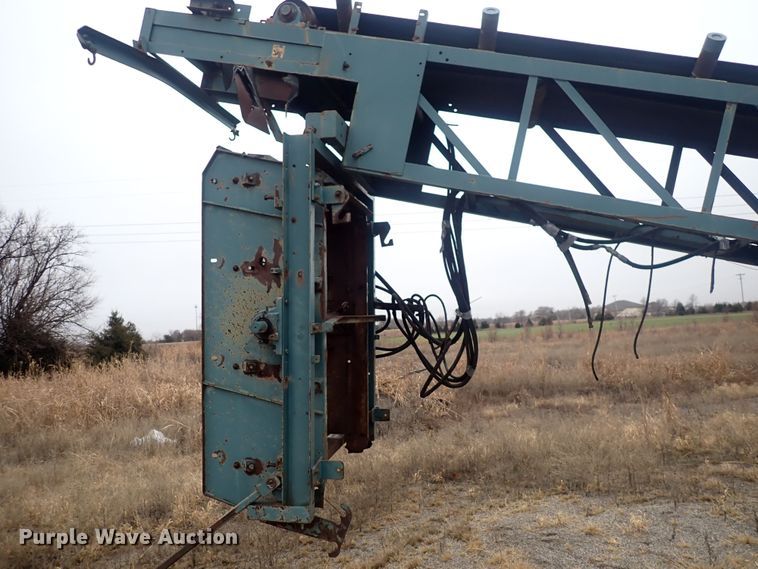 image for item DQ5047 Powerscreen MK2  screening plant