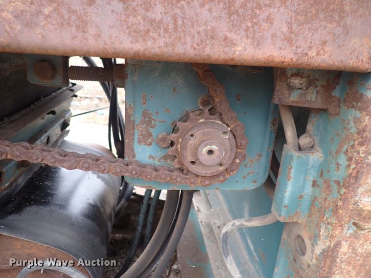 image for item DQ5047 Powerscreen MK2  screening plant